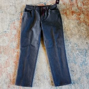 NWT Gloria Vanderbilt Classic Fit Mid-rise Amanda Jean 👖🩶